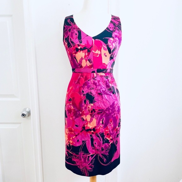 Elie Tahari SZ 4  Beautiful floral print Sheath style Cocktail Party dress - Picture 1 of 10